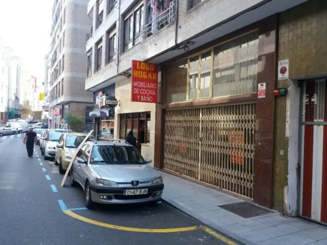 Local Comercial En Venta En Calle Del Tres De Noviembre 3 En Numancia