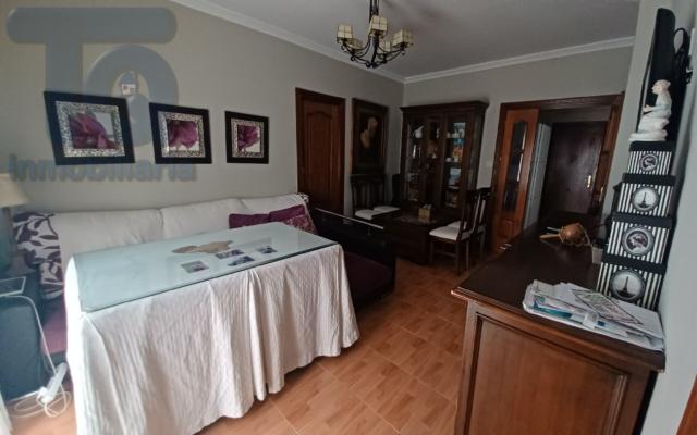 Piso En Venta En Camino De Ronda Cerca De Calle Emperatriz Eugenia En