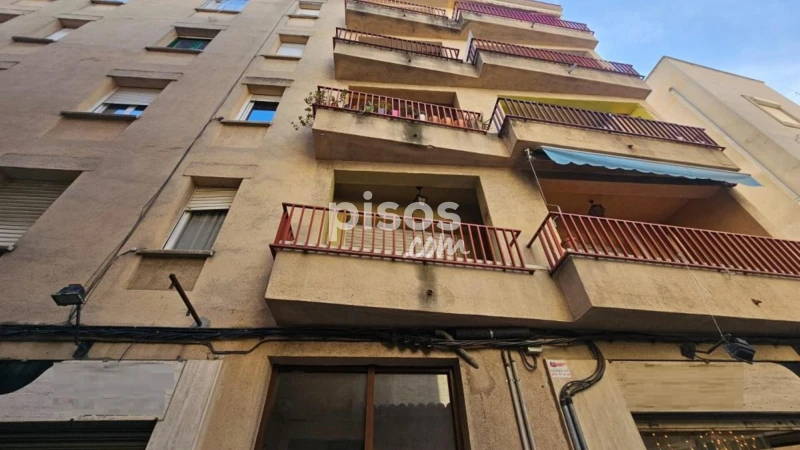 Piso En Venta En Carrer Muralla Sant Antoni Cerca De Carrer De La Cort