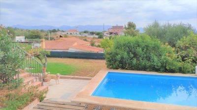 Chalet Unifamiliar En Venta En La Pobla De Vallbona En La Pobla De