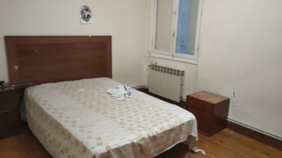 Piso En Venta En Plaza De P O Xii En Erdialdea Alde Zaharra Mendibil