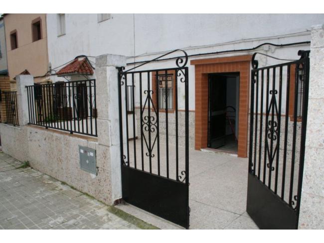 Casa adosada en Calle Alcalde Eduardo Freyre, foto 1