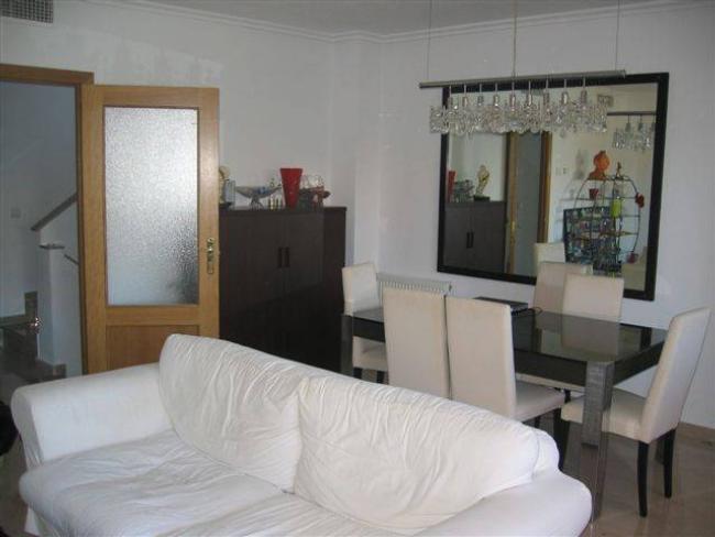 Casa en Calle Centauro, foto 1
