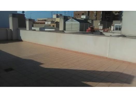 Ático en alquiler en Alicante