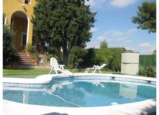 Chalet en alquiler en Alicante