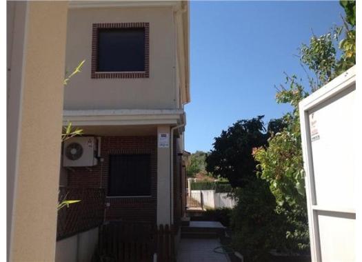Chalet en alquiler en Granada