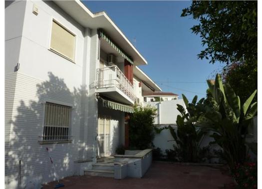 Chalet en alquiler en Sevilla