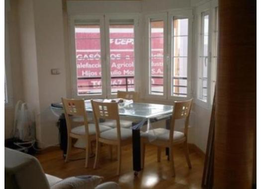 Apartamento en alquiler en Albacete