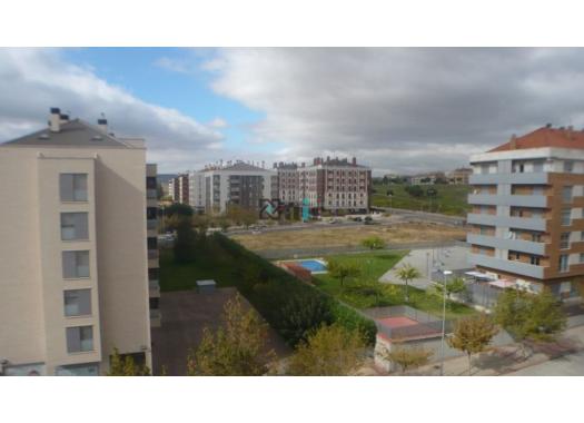 Piso en alquiler en Logroño
