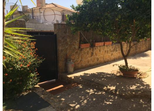 Chalet en alquiler en Sevilla