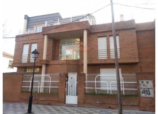 Chalet en alquiler en Albacete
