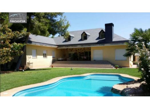 Chalet en alquiler en Albacete