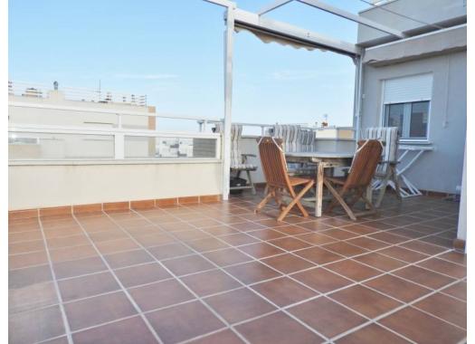 Ático en alquiler en Almería