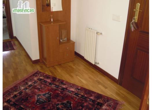 Piso en alquiler en Oviedo