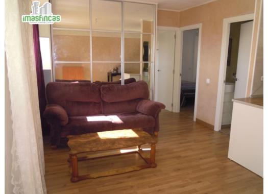 Piso en alquiler en Oviedo