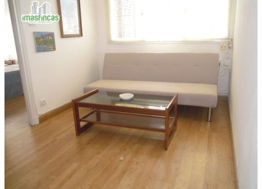 Piso en alquiler en Oviedo