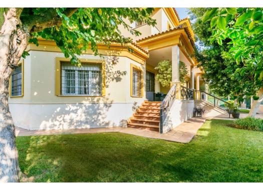 Chalet en alquiler en Sevilla