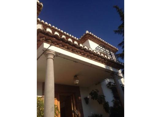 Chalet en alquiler en Granada