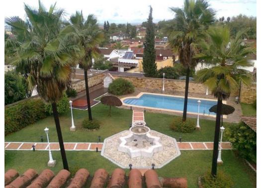 Chalet en alquiler en Sevilla