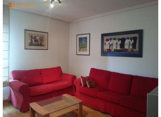 Apartamento en alquiler en Oviedo