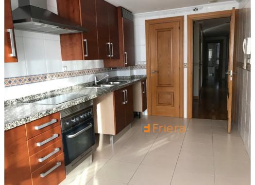 Piso en alquiler en Oviedo