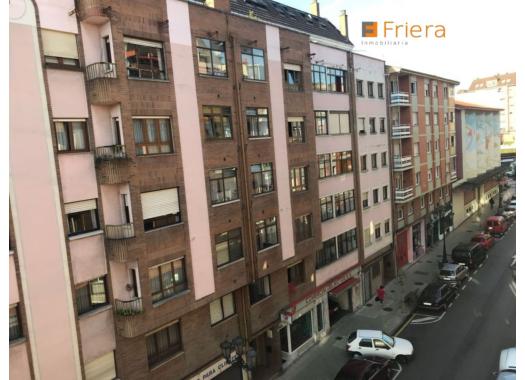 Piso en alquiler en Oviedo
