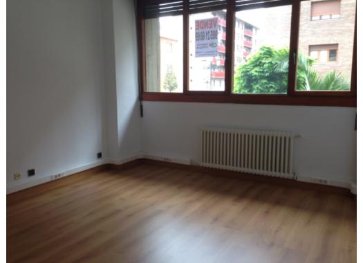 Piso en alquiler en Oviedo
