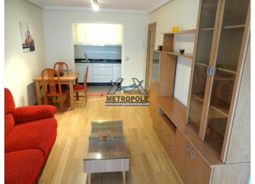 Apartamento en alquiler en Orense