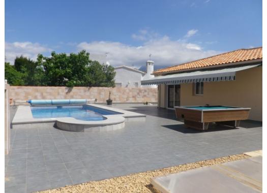 Chalet en alquiler en Alicante