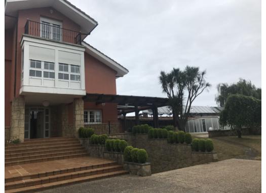 Chalet en alquiler en Gijón