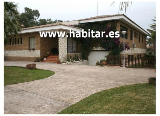 Chalet en alquiler en Alicante