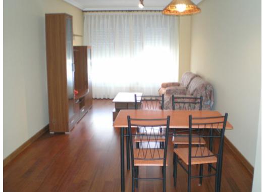 Apartamento en alquiler en Oviedo