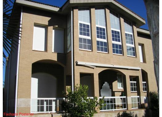 Chalet en alquiler en Zaragoza