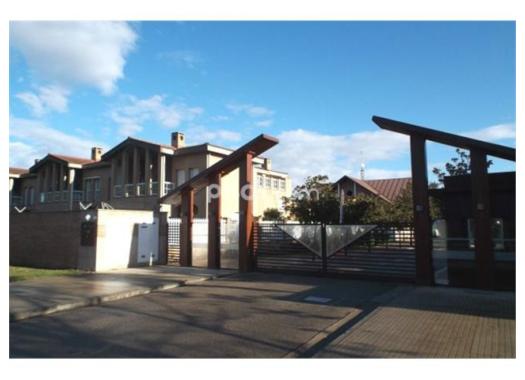 Chalet en alquiler en Zaragoza