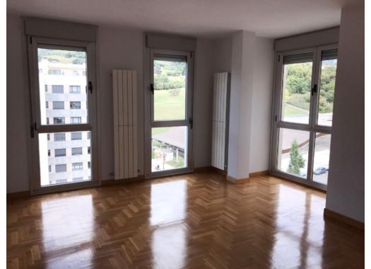 Piso en alquiler en Oviedo