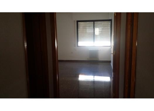 Apartamento en alquiler en Albacete