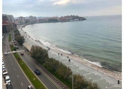 Piso en alquiler en Gijón