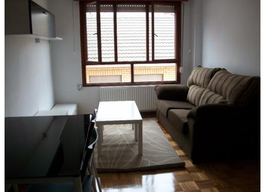 Piso en alquiler en Oviedo