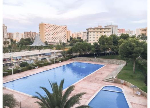 Piso en alquiler en Alicante