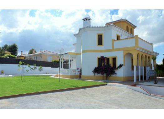 Chalet en alquiler en Granada