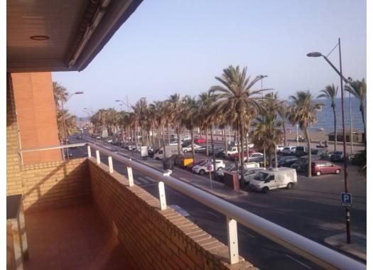 Piso en alquiler en Almería
