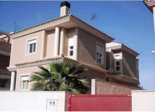 Chalet en alquiler en Alicante