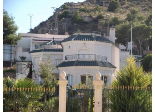 Chalet en alquiler en Alicante