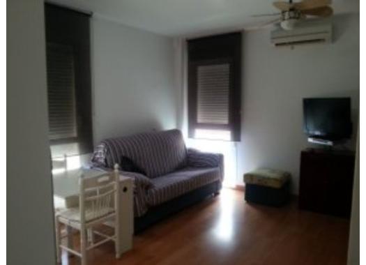 Apartamento en alquiler en Almería