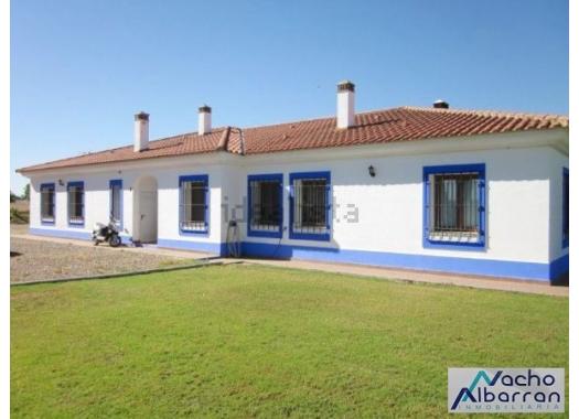 Chalet en alquiler en Badajoz