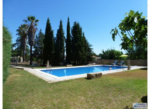 Chalet en alquiler en Badajoz