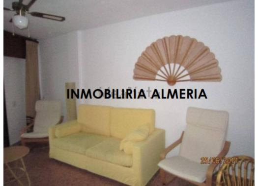 Piso en alquiler en Almería