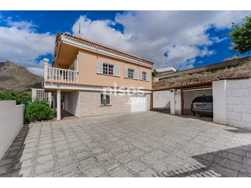 Chalet En Venta En Sur De Tenerife En Buzanada Valle De San Lorenzo