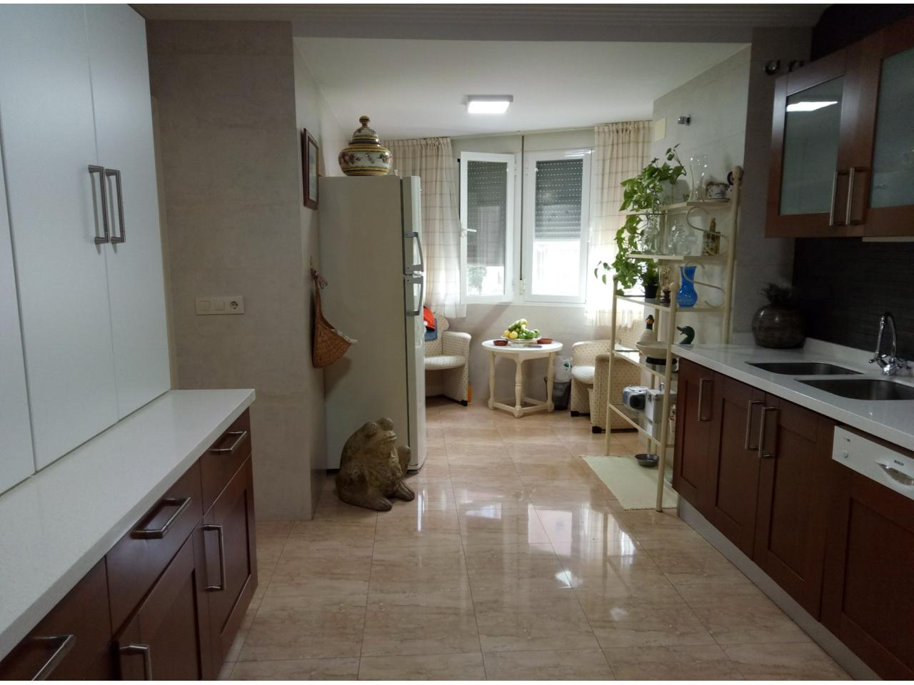 Piso en venta en El Colmenar, Montequinto.