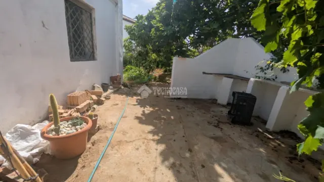 Rustic house on Calle Muela